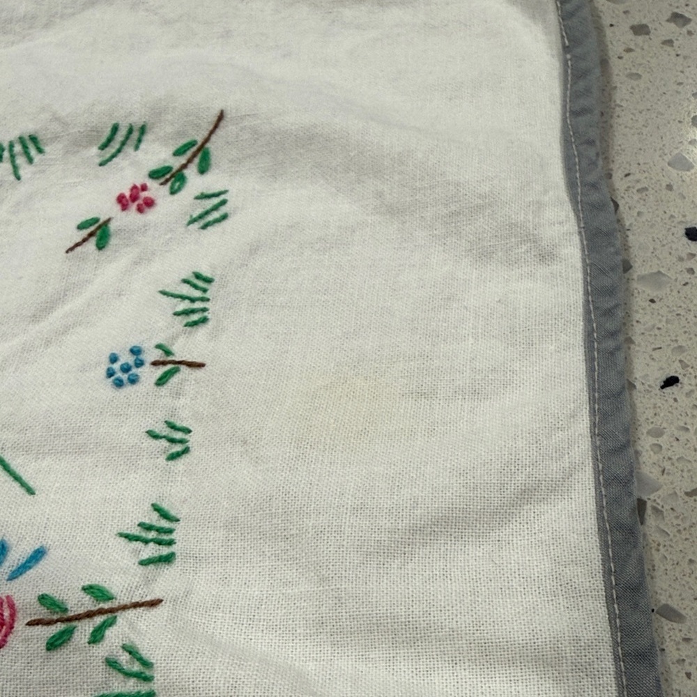 Vintage Farmhouse Rooster and Chickens Tablecloth - Picture 12 of 13